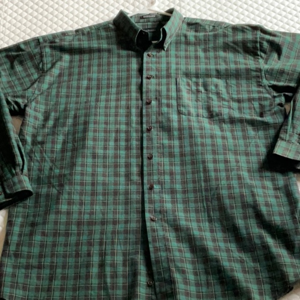 Van Heusen Men's Green Plaid Shirt